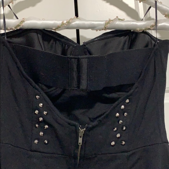 Guess Los Angeles minidress! ⭐️ - Picture 5 of 6